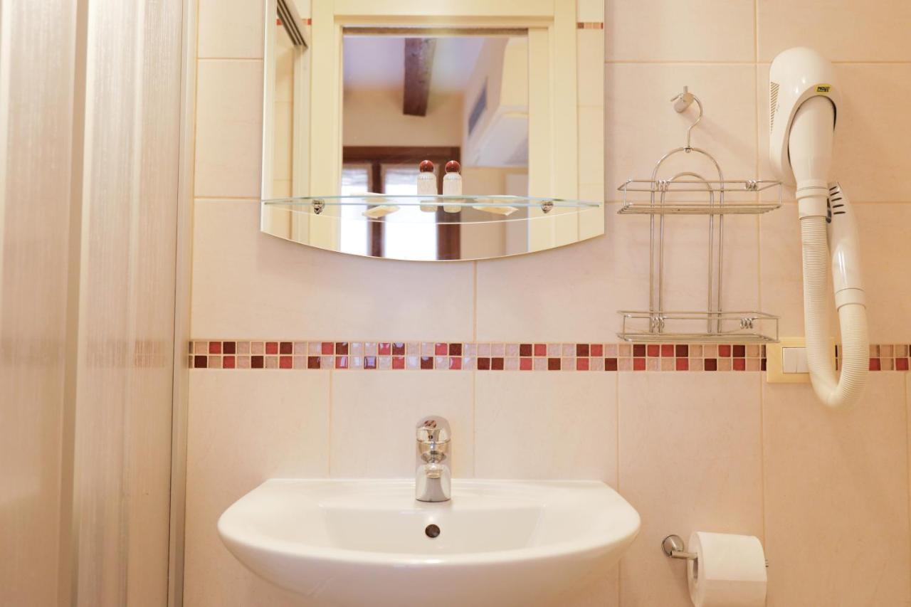 Casa Vacanze Angolo 'Sconto Venetië Buitenkant foto