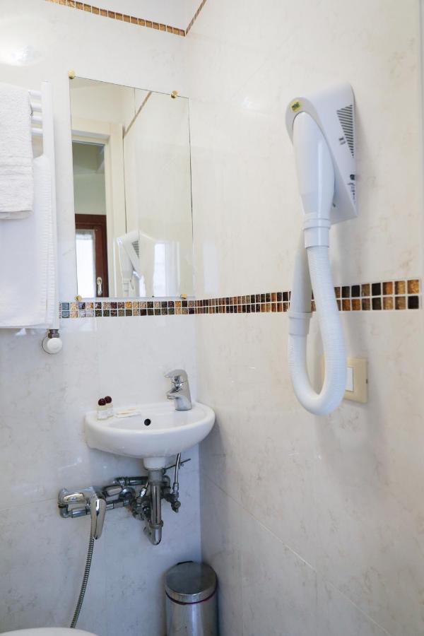 Casa Vacanze Angolo 'Sconto Venetië Buitenkant foto