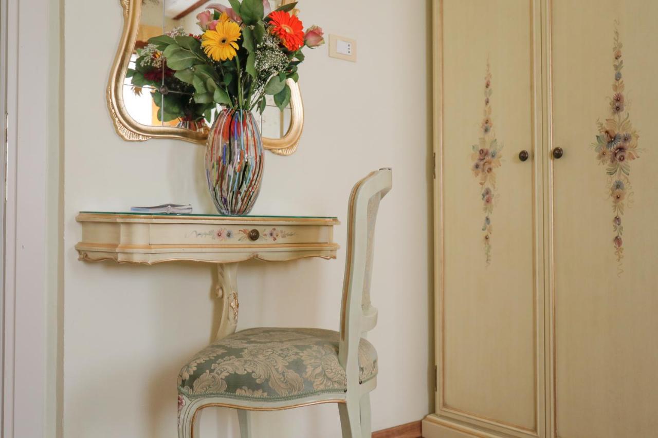 Casa Vacanze Angolo 'Sconto Venetië Buitenkant foto